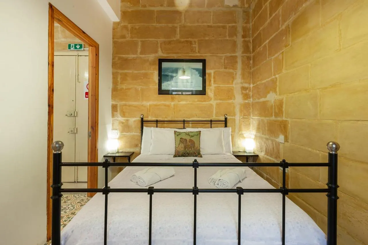 Stjulian'S Apartment A Few Steps From The Sea - Hosted By Sweetstay Saint Julian's 0*,  Malta