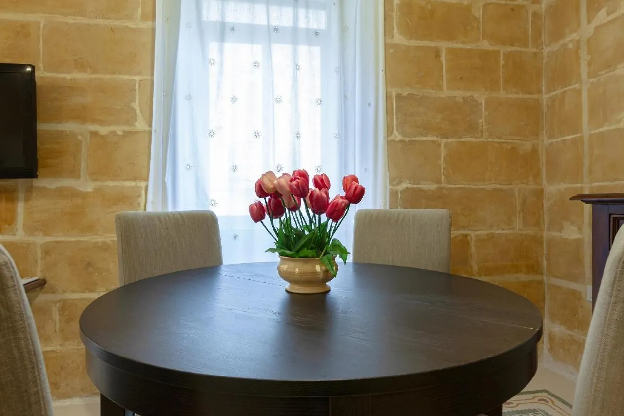 Stjulian'S Apartment A Few Steps From The Sea - Hosted By Sweetstay Saint Julian's Malta
